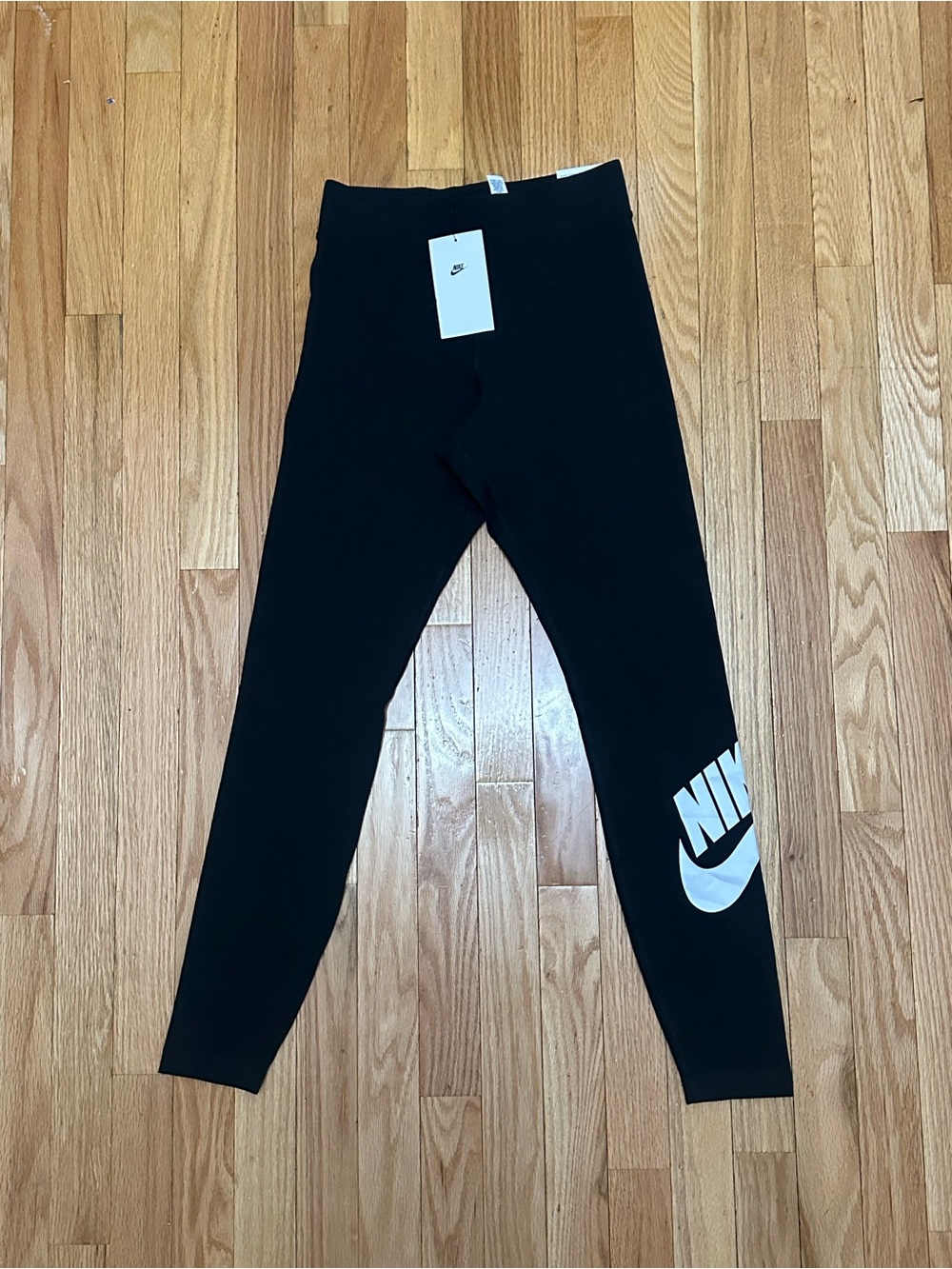 Nike Black Leggings with White Swoosh Logo - Picture 2 of 7